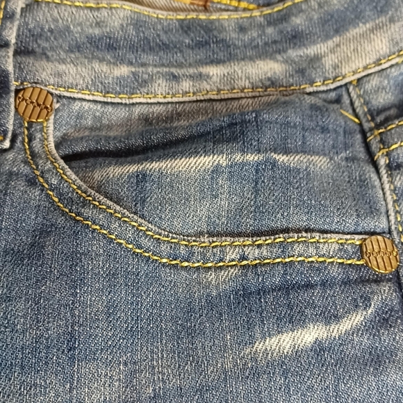 PREMIUM DENIM Jeans Straight Leg Womens Size 8 Medium Wash Button Embellishments - Picture 6 of 9